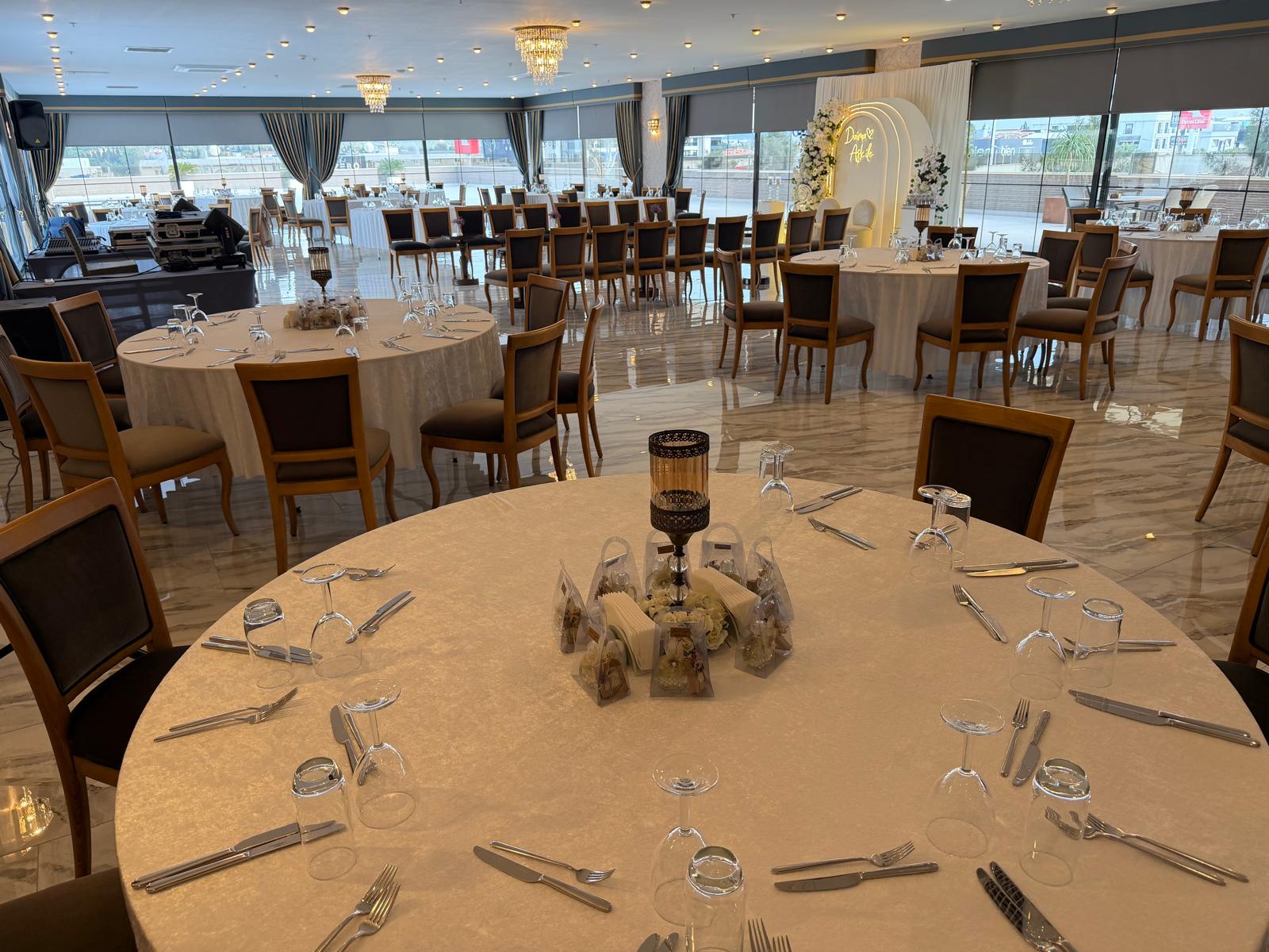 İzmir Teras Nişan Organizasyonu | Teras Salon Rehberi